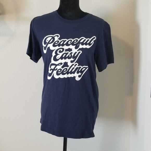 Tee Shirt~Medium - Picture 3 of 7